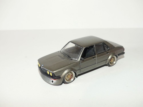 Bmw 520 vert schuco - 520,