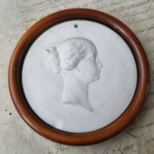 Médaillon Ancien Signé Jules