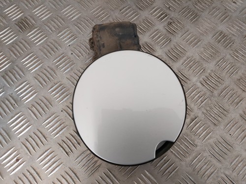 Trappe réservoir carburant - ,