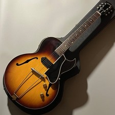 Gibson 1957 ES-225T -SUNBURST-