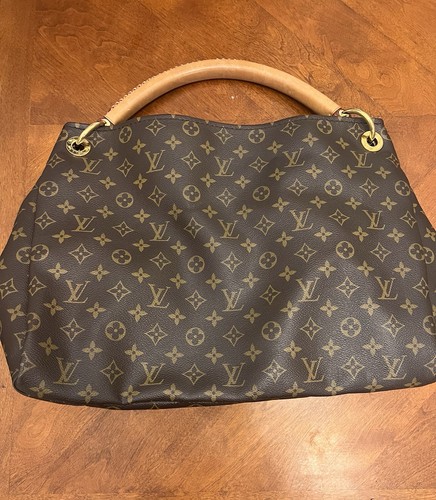 Authentic louis vuitton artsy - louis,