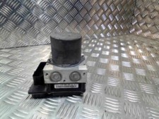 Bloc ABS (freins anti-blocage)