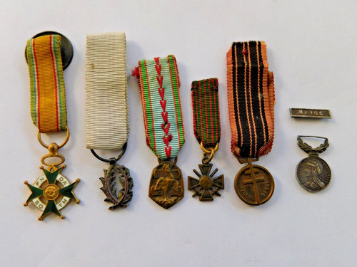 Lot miniatures de - 6,