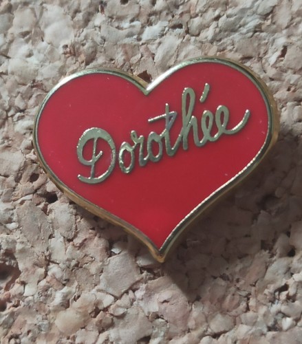 Pin club dorothée récré - pin's,