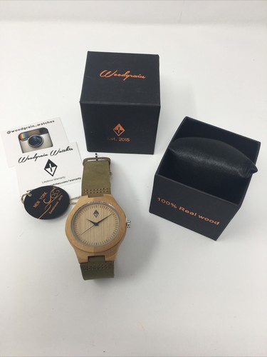 Woodgrain large face watch - face,
