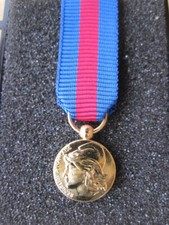 Médaille Miniature (