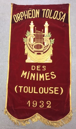 Très belle bannière 1932 - très,