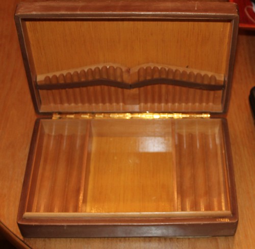 Ancienne boite cigare - boite, et