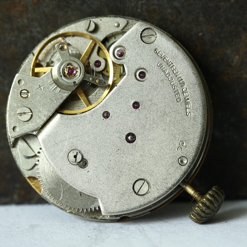 Mouvement montre mécanique - mouvement,