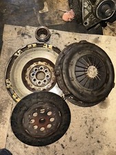 Kit Embrayage volant moteur bimasse Defender 90, 110, 130 et Discovery 2