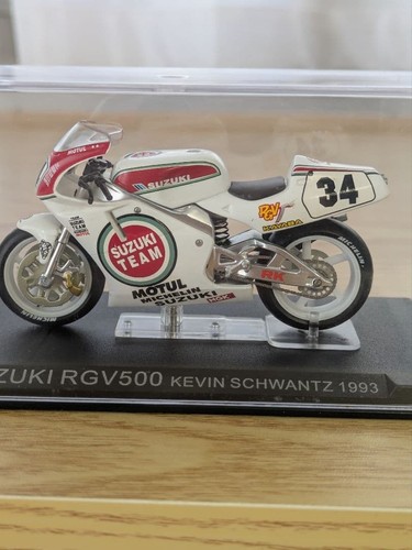 Suzuki rgv500 kevin schwantz - suzuki,