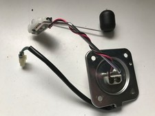 UNE SONDE JAUGE A ESSENCE A