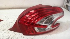 Feu arriere principal droit (feux) PEUGEOT 208 1 PHASE 1 1.6 HDI - 8/R:113065809