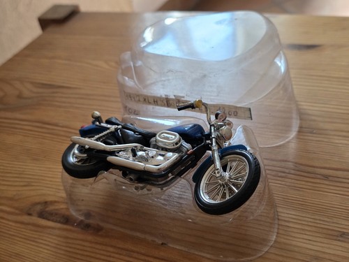 Moto miniature harley - moto, 1/18