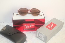 Neuf : Lunettes de Soleil RAY