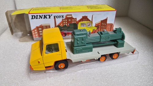 D21 dinky toys 569p - d21,