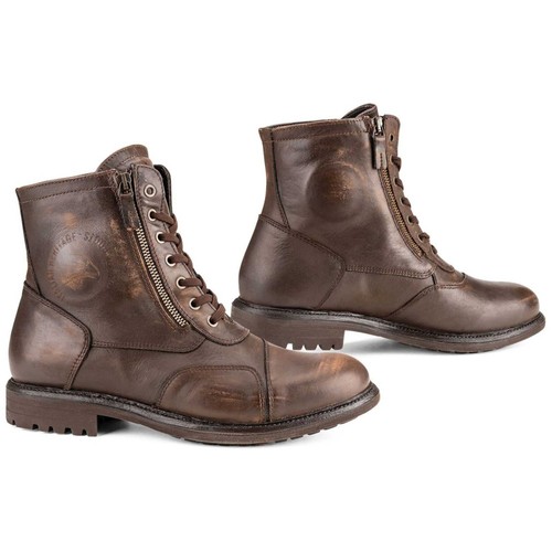 Falco aviateur brun - aviateur,