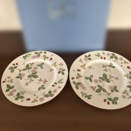 Assiette fraises sauvages - assiette,
