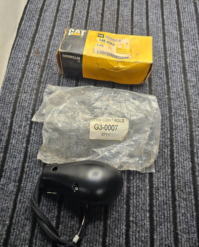 Cat 148 9562 - cat, handle