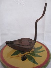 ANCIENNE LAMPE A HUILE - METAL