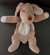 R99. DOUDOU SUCRE D'ORGE RANGE PYJAMA CHIEN beige blanc collier rouge 41cm TTBE