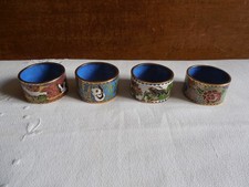 4 ronds de serviettes en émaux