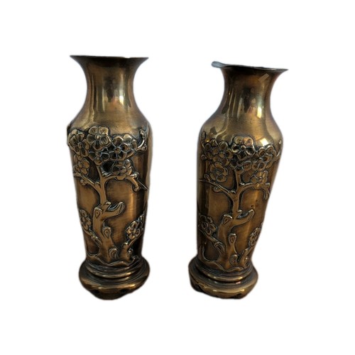 Paire anciens vases laiton - en,