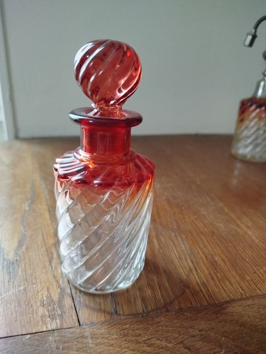 Baccarat bambou rouge flacon - baccarat,