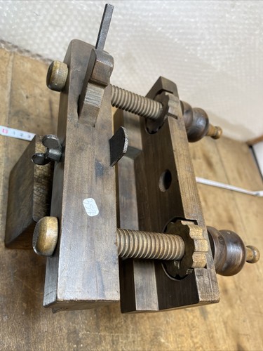 Outil ancien rabot bois - ancien,