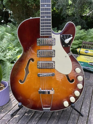 Airline eastwood guitars h59 - airline,