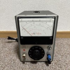 Voltmètre électronique