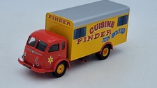RENAULT FAINEANT FOURGON CUISINE PINDER JEAN-RICHARD REF. 71402 CORGI 1/50ème