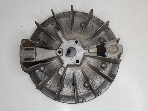 Volant magnétique moteur - magnétique, de