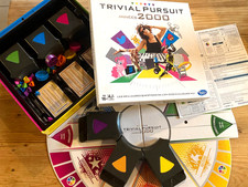 Jeu de société Trivial Pursuit - Édition années 2000 - Hasbro TBE