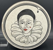 Boîte ancienne en fer blanc décor Pierrot – boîte métal vintage ronde