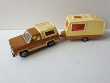 Voiture miniature ensemble