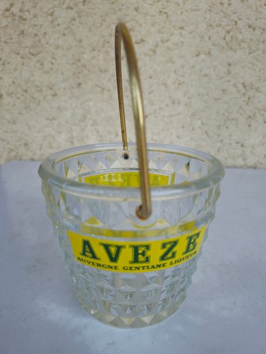 Seau glace aveze - aveze, auvergne