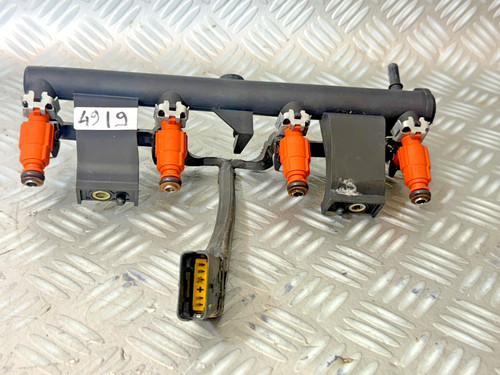 Rampe injecteurs 1 4 - +,