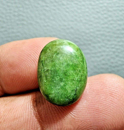 Attrayant cabochon ovale - , vert
