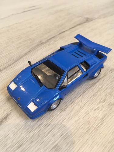Lamborghini countach ixo - countach,