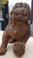 Chien de FÔ femelle en fonte de fer