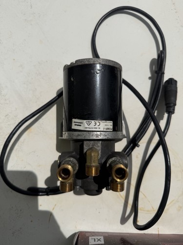 Simrad lowrance pump auto - simrad,