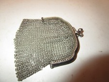 Petit porte-monnaie en maille