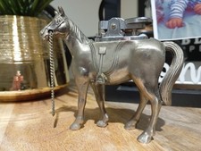 cheval avec zippo intégré