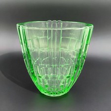 Vase Ancien - Art Déco - Verre Vert Pressé Moulé -  Vers 1930 - Bel Etat