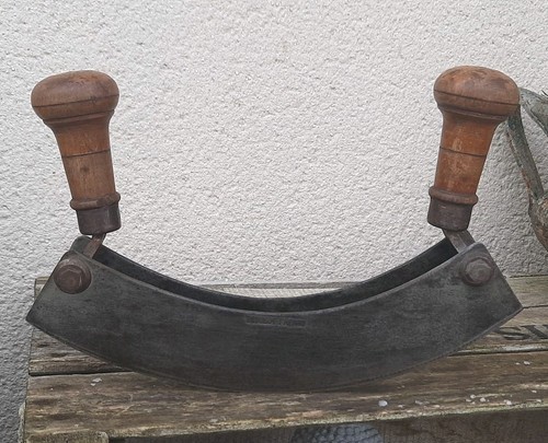 Ancien hachoir peugeot - ancien,