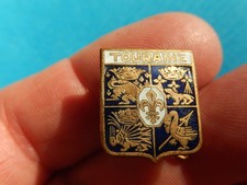 INSIGNE EMAILLE region Touraine salamandre porc epic  EPINGLE BROCHE ARMOIRIE