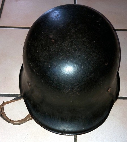 Casque allemand modèle - 34, 2d
