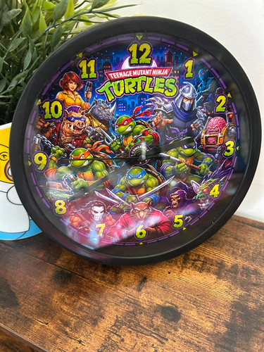 Horloge murale ronde signature