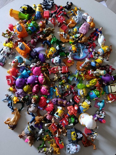 énorme lot jouets figurines - lot,